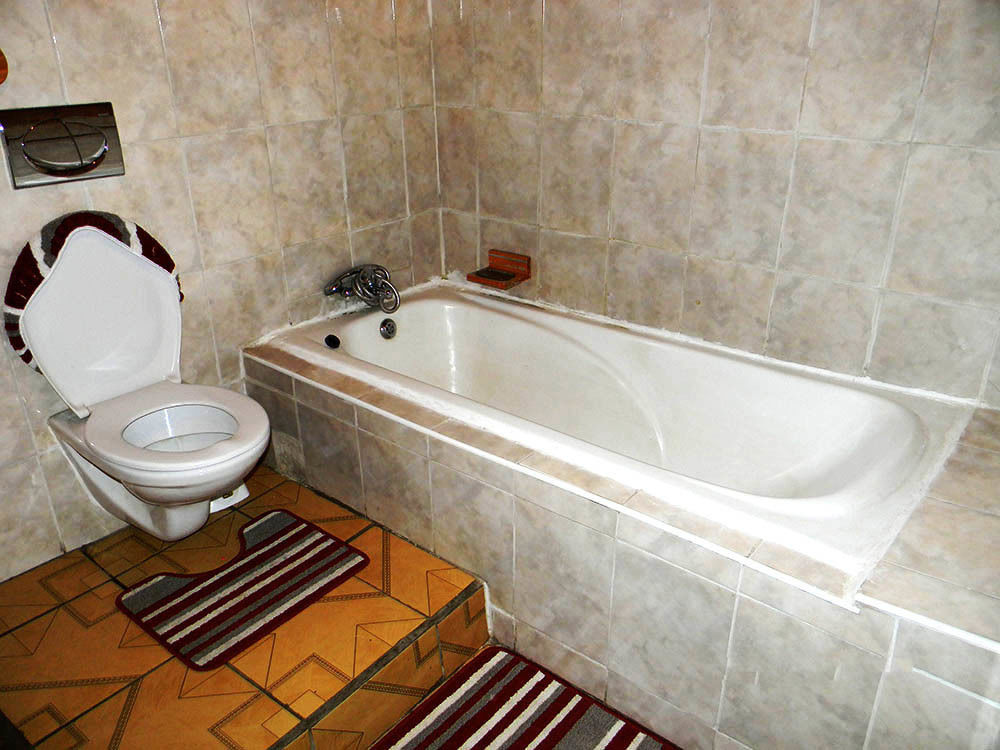 African Cave Lodge Hammanskraal Exterior foto
