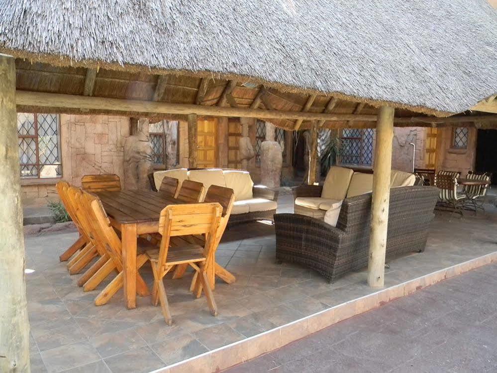 African Cave Lodge Hammanskraal Exterior foto